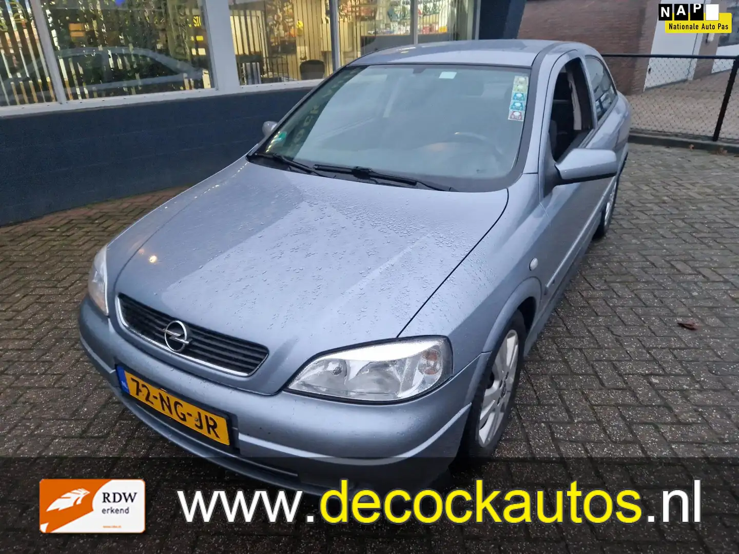 Opel Astra 1.6-16V Sport Edition II Grijs - 1