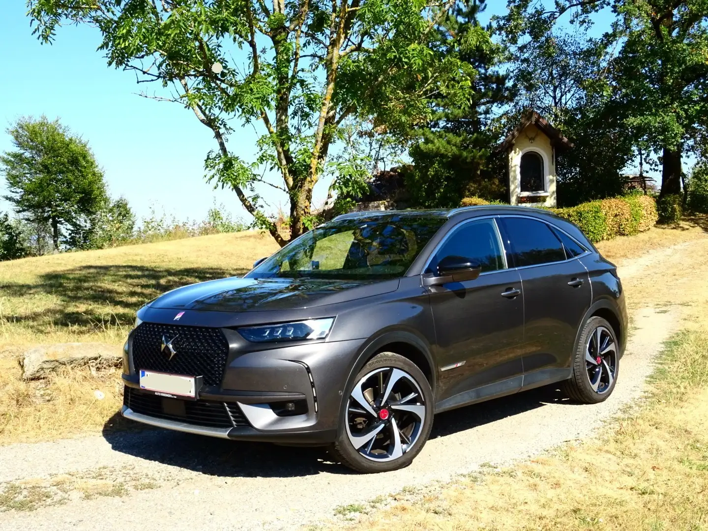 DS Automobiles DS 7 Crossback DS7 Crossback BlueHDi 180 EAT8 Performance Line Pe Grau - 1