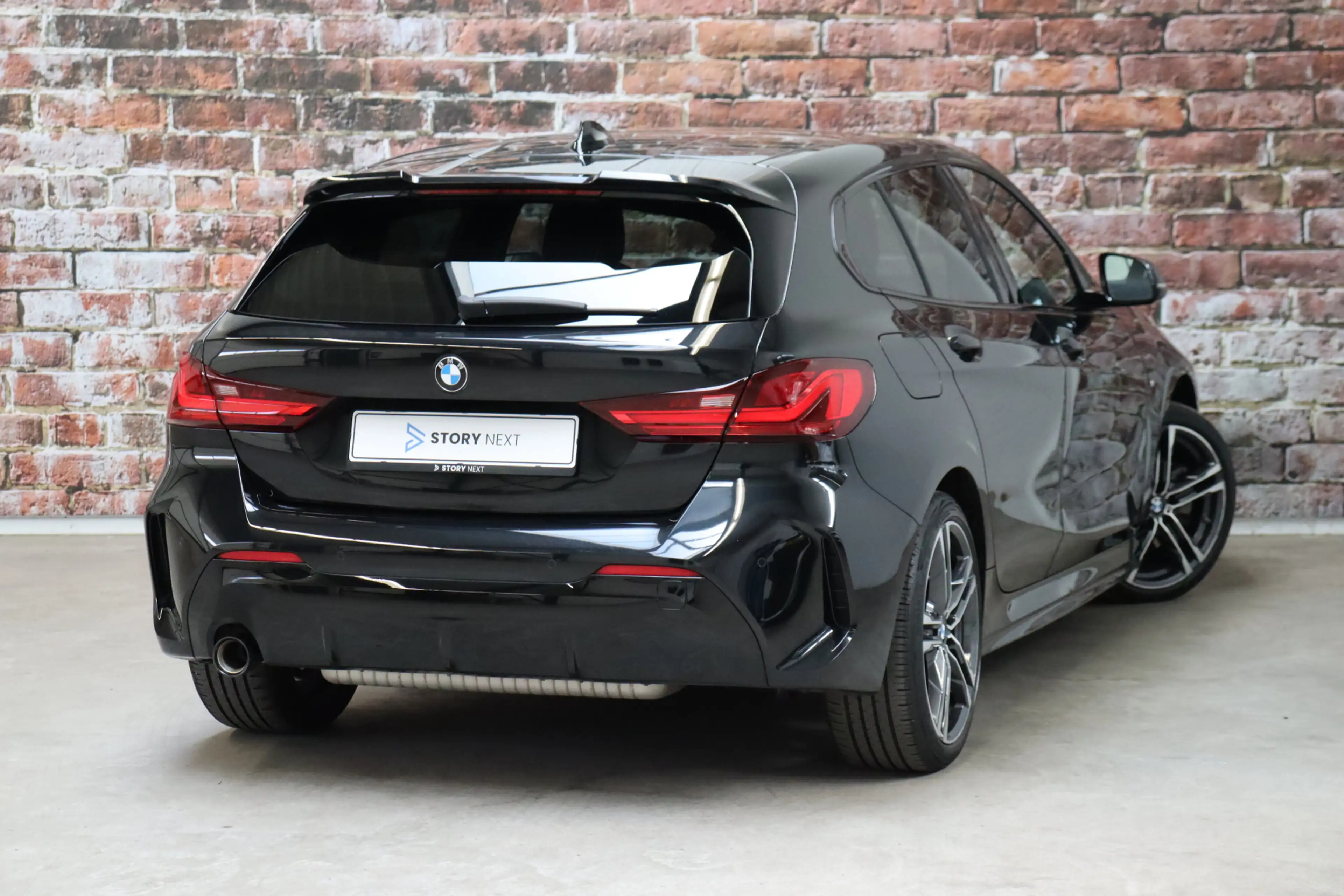 BMW 118 1 Serie 118i Executive M Sport Pakket Automaat / L — photo 4