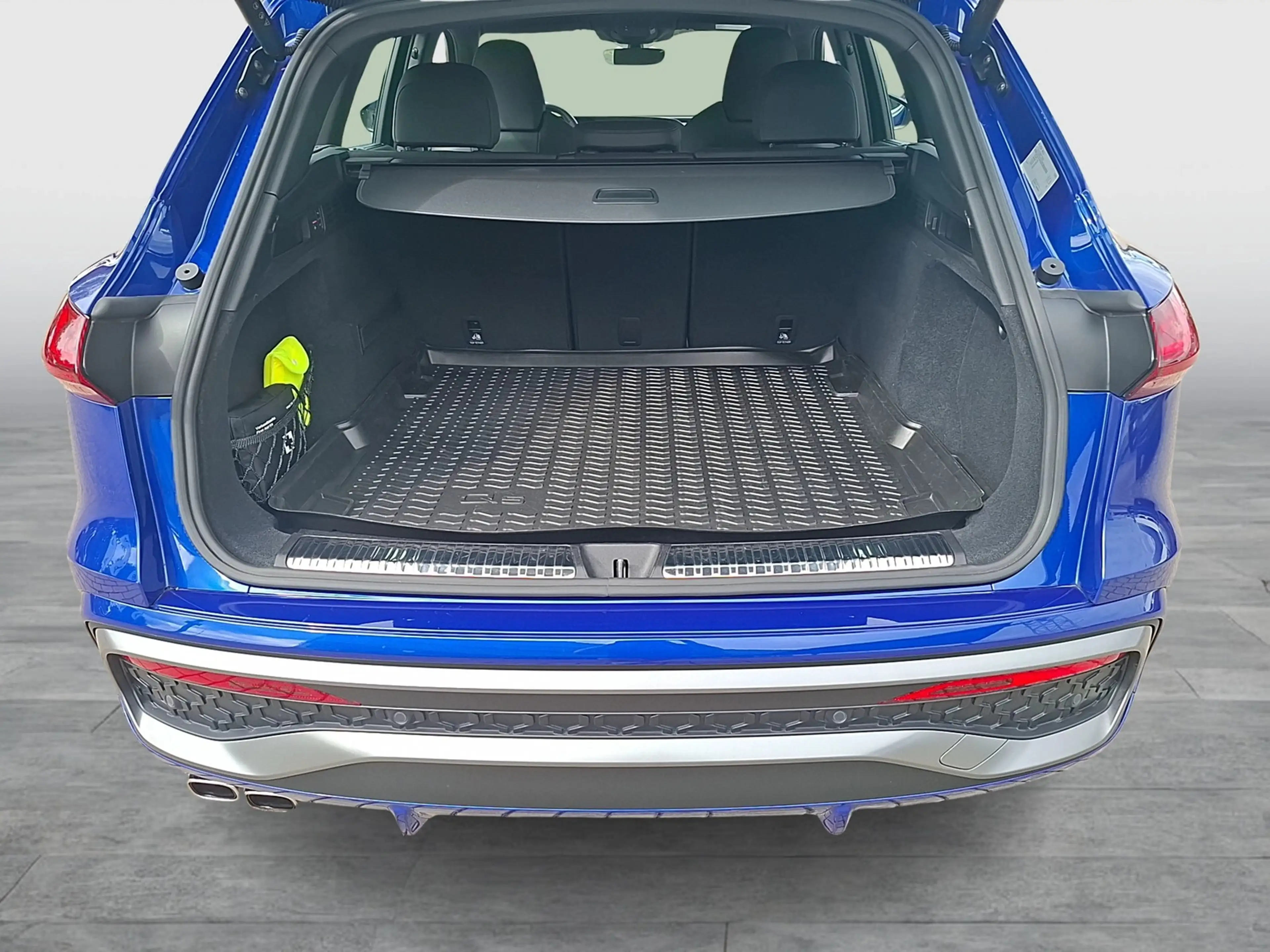 Audi Q5 TDI S-Line quattro S-tronic Matrix Navi AVC ACC... — photo 13