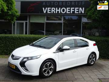 1.4 - AUTOMAAT - PARKEERCAMERA - STOELVERWARMING -