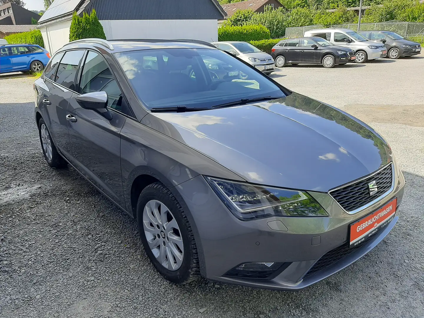 SEAT Leon Style, DSG, AHK, Sitzheizung Grau - 2
