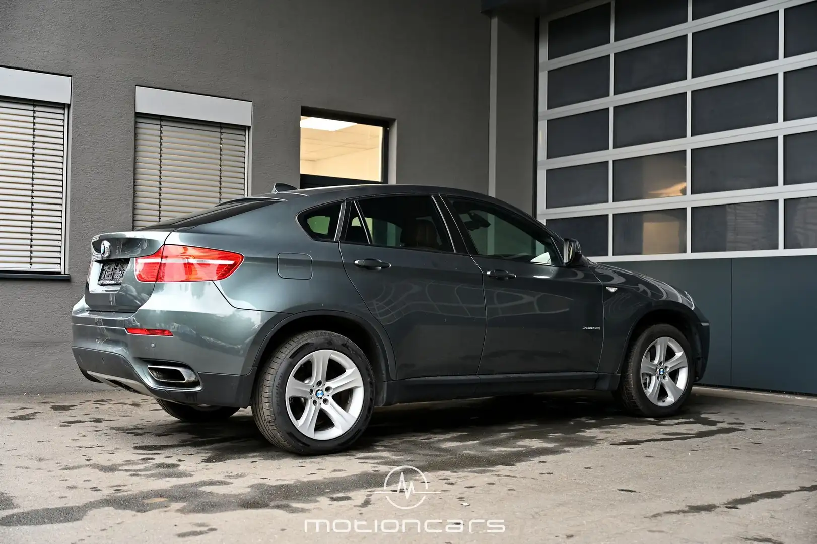 BMW X6 xDrive50i Österreich-Paket Aut. Pickerl NEU Verde - 2