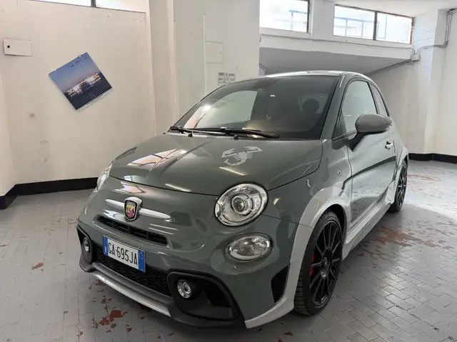 Abarth 695 695 1.4 t-jet 70th 180cv