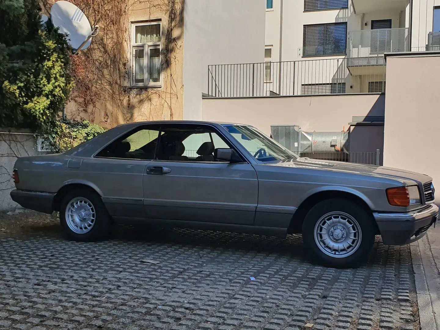 Mercedes-Benz 420 420 SEC Coupé Aut. Zlatá - 1