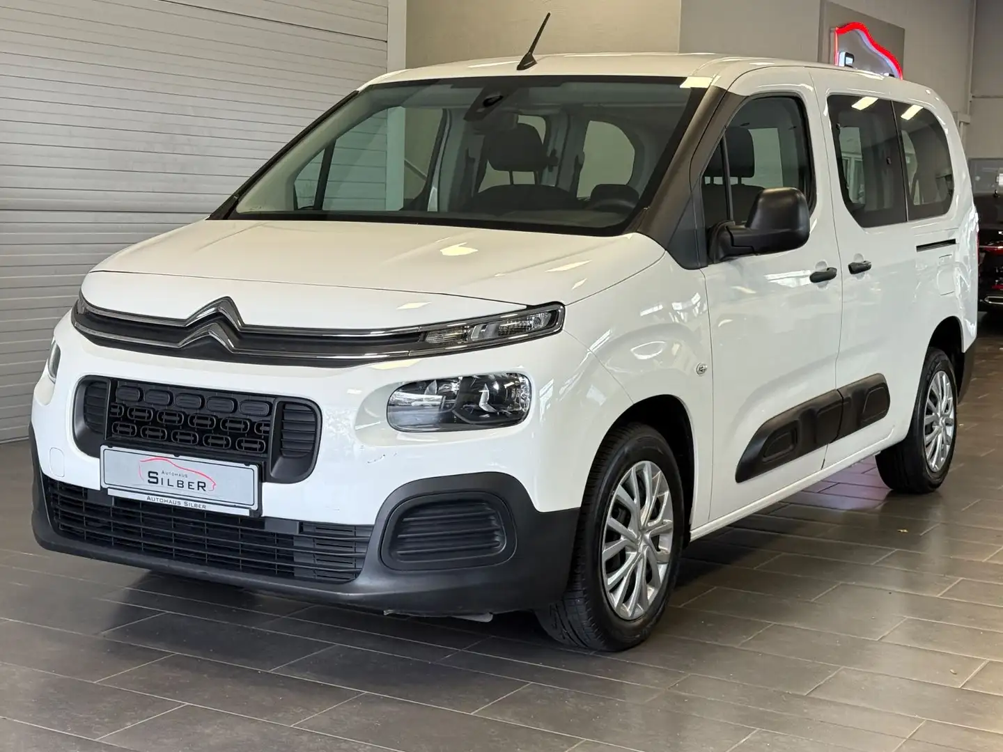 Citroen Berlingo Feel XL 7 Sitzer/Klima - 1