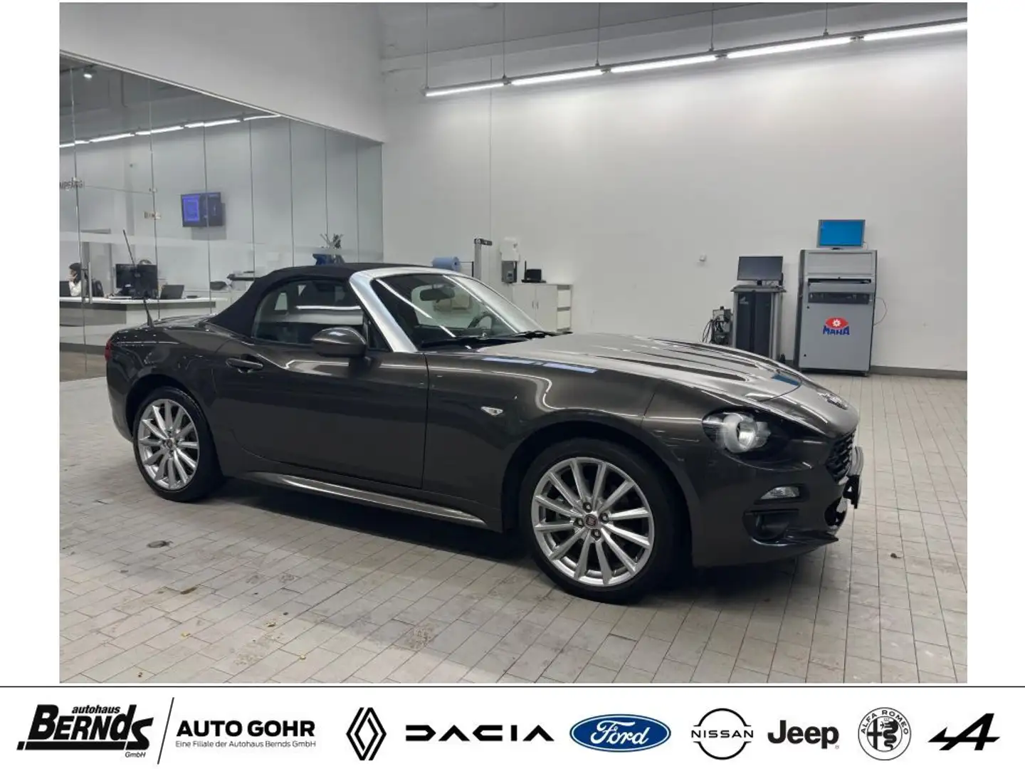Fiat 124 Spider 1.4 MultiAir Turbo Lusso BOSE SOUNDS. NAVI R-KAM Marrón - 2