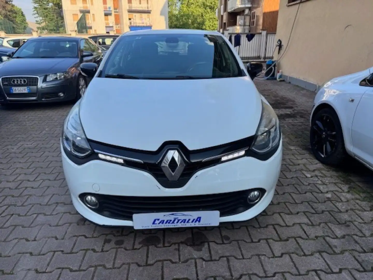 Renault Clio 1.2 75CV 5 porte Costume National Bianco - 2