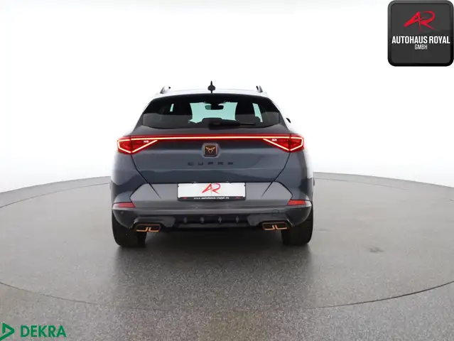 Cupra Formentor view 5