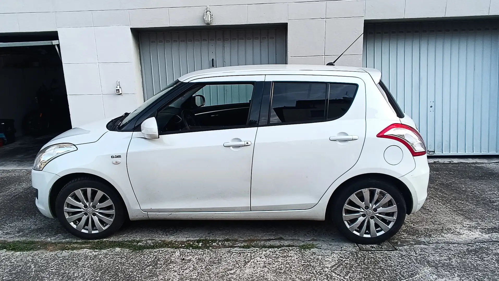 Suzuki Swift Swift 5p 1.3 ddis GL Bianco - 2
