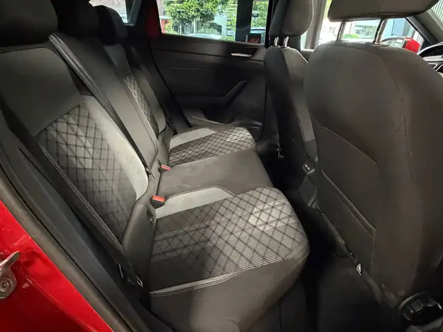 Volkswagen Taigo view 11