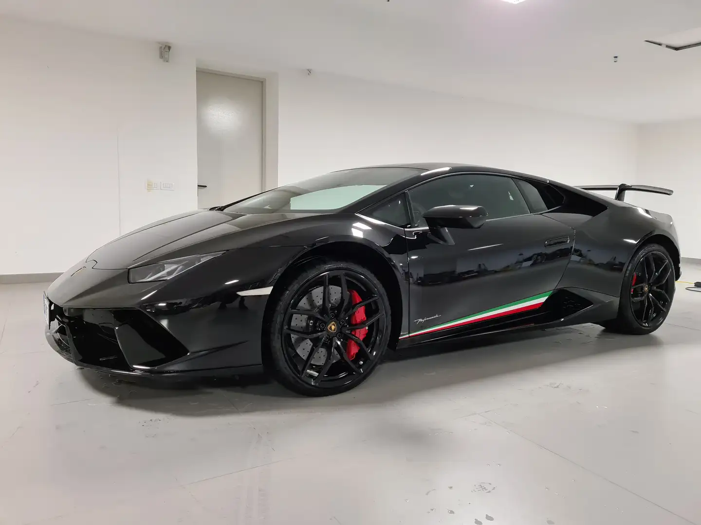 Lamborghini Huracán Huracan Coupe Huracan Coupe 5.2 Performante 640 Nero - 1