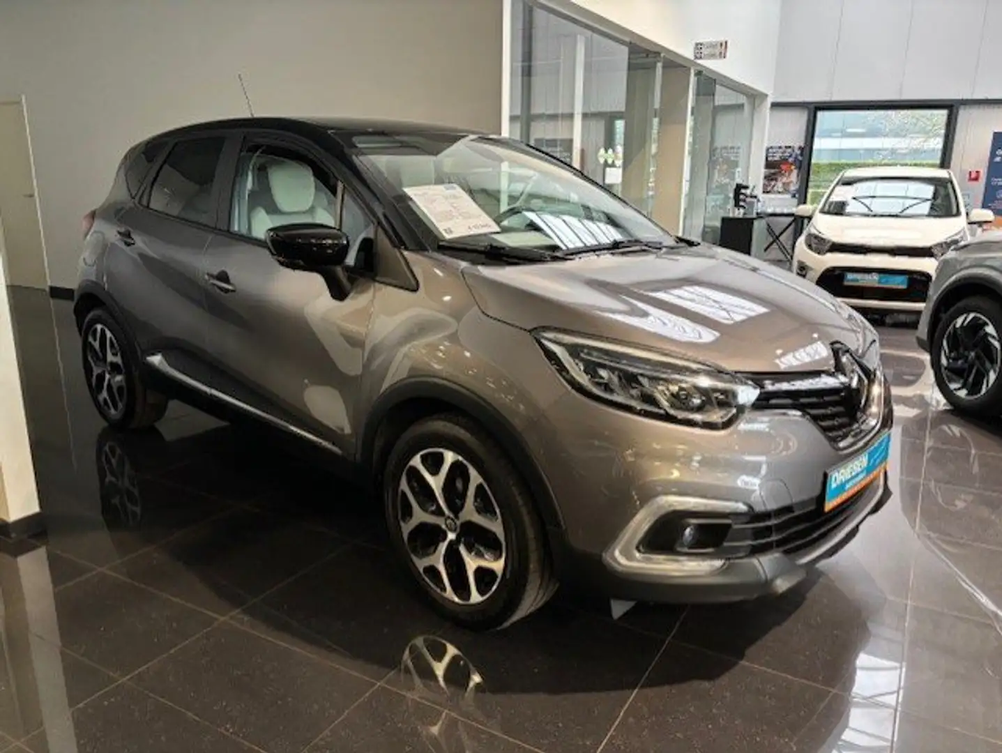 Renault Captur Captur (ENERGY) TCe 90 LIMITED/Navigatie/1j gar Gris - 1
