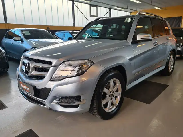 Mercedes-Benz GLK 350 CDI 4M*Sportpaket Inter*Pano*ILS*AHK*RFK