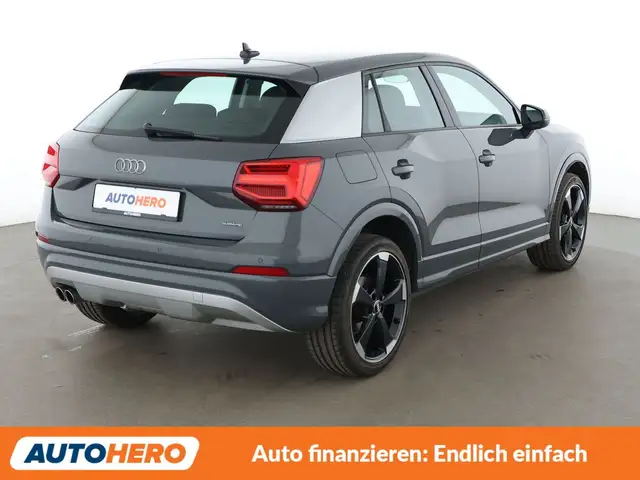 Audi Q2 view 6
