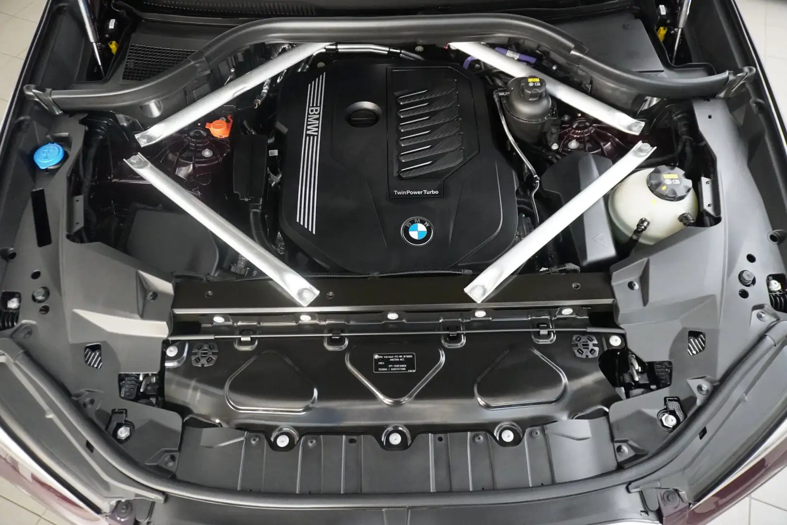 BMW X6 xDrive40i Rot - 2