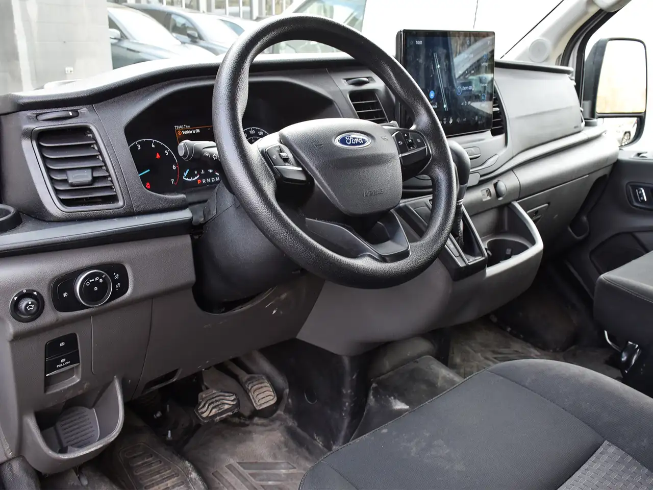 Ford Transit Cargo Van снимка Ford Transit Cargo Van