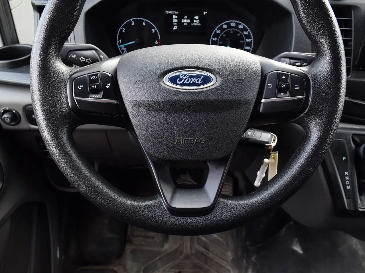 Ford Transit Cargo Van снимка Ford Transit Cargo Van