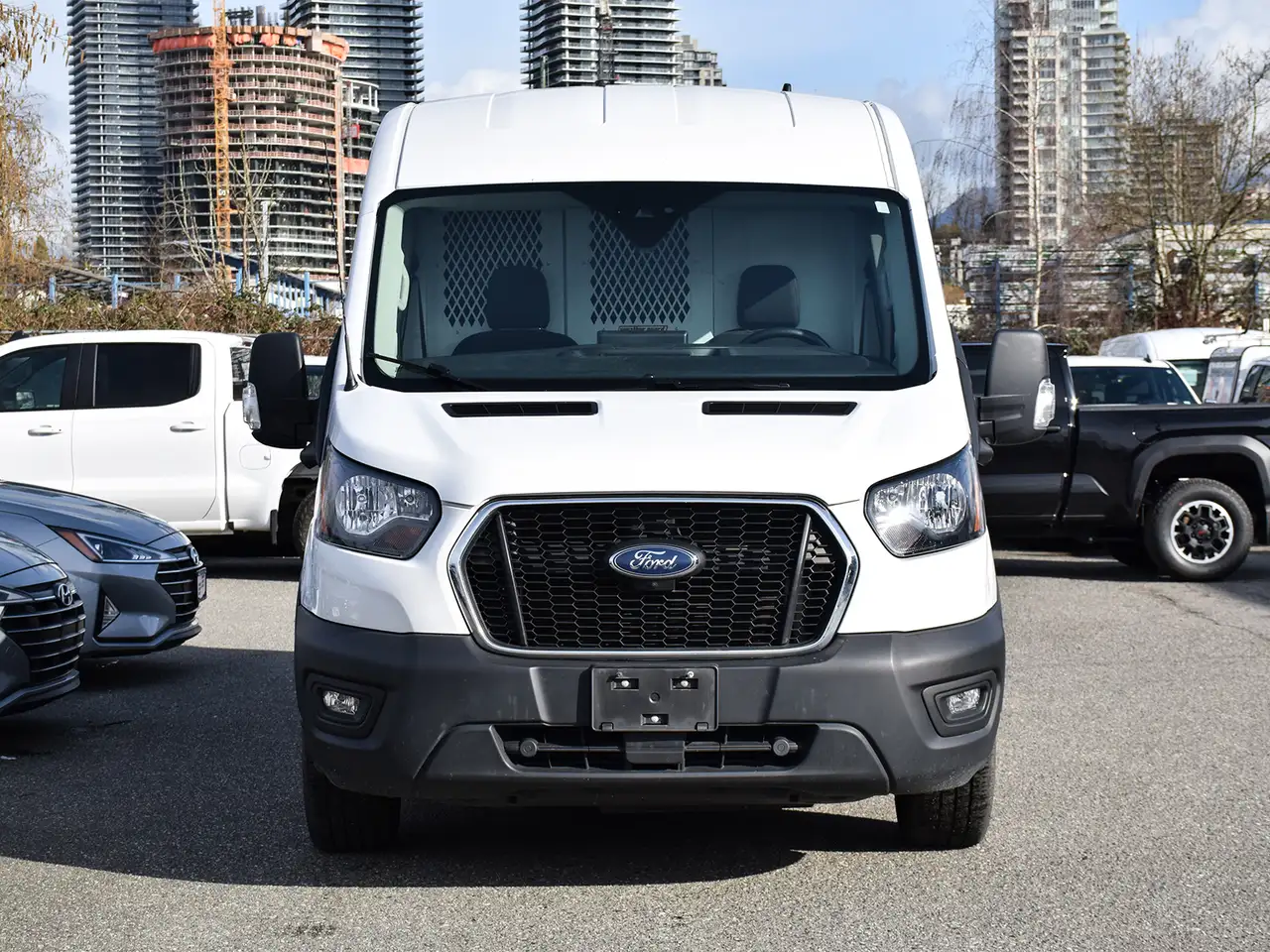 Ford Transit Cargo Van снимка Ford Transit Cargo Van