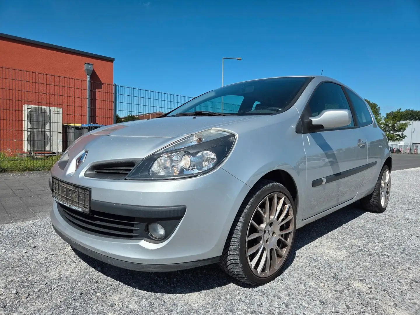 Renault Clio III Edition Dynamique Klima/LM-Felgen 17Zol Gris - 2