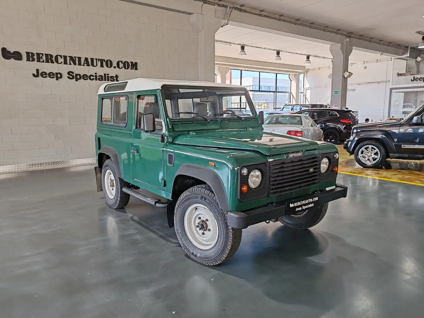 Land Rover Defender Defender 90 2.5 td5 SE SW - Vettura 7 Posti Verde - 2