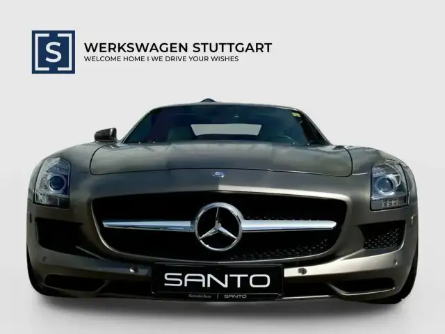 Mercedes-Benz SLS SLS AMG Roadster Comand / AMG-Matt-Sonderlack. Ansicht 4