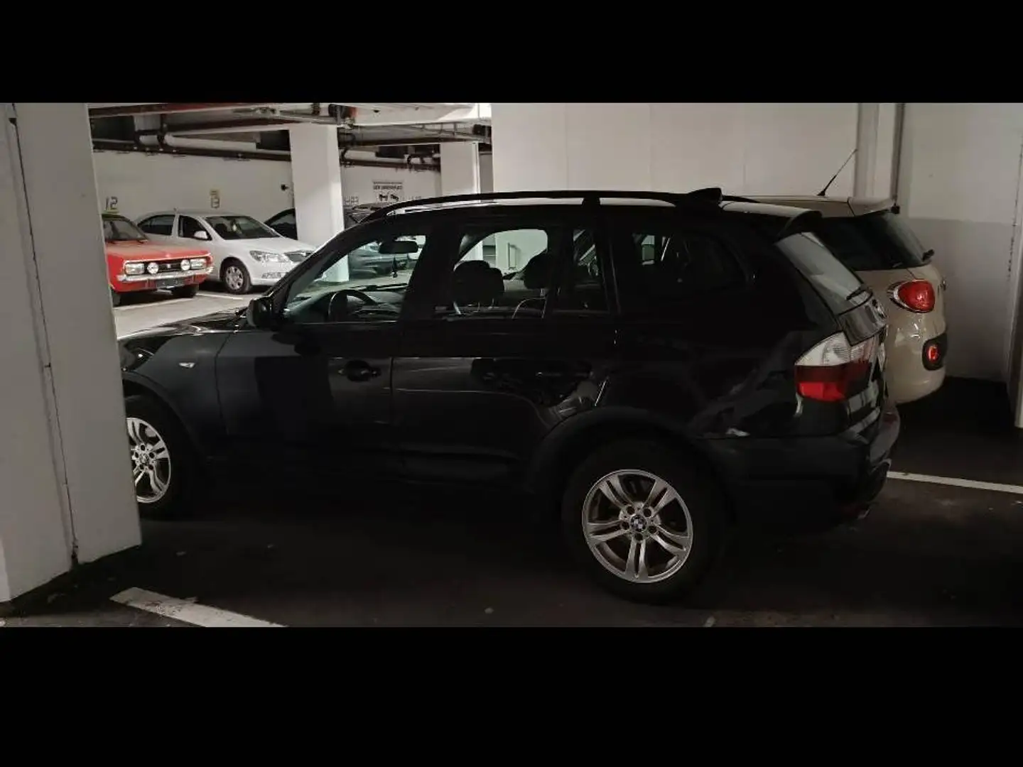 BMW X3 X3 xDrive20d Aut. Schwarz - 2