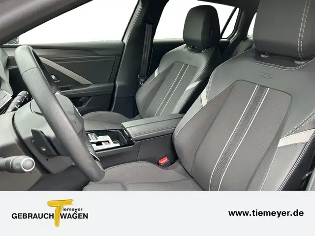 Opel Astra view 10