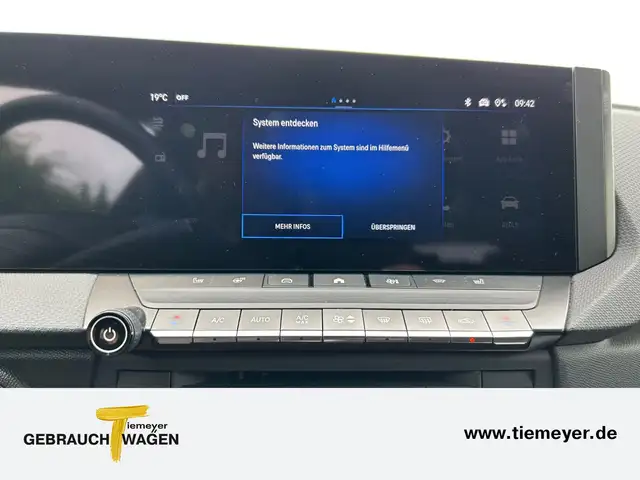 Opel Astra view 14