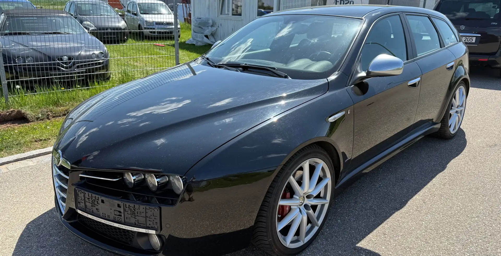 Alfa Romeo 159 Sportwagon 1.9 JTDM 16V DPF ti Noir - 1