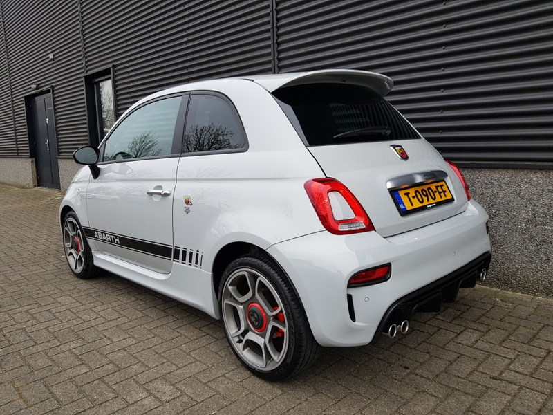 Abarth 500 1.4 T-Jet Abarth 595 - 145 pk — photo 13