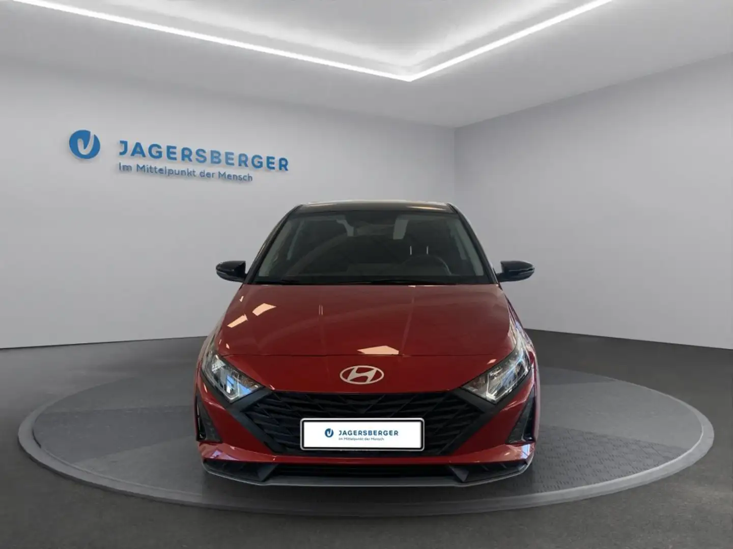 Hyundai i20 1,2 MPI i-Line Plus Schwarz - 1