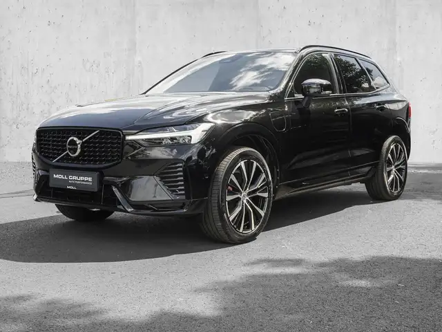 Volvo XC60 view 2