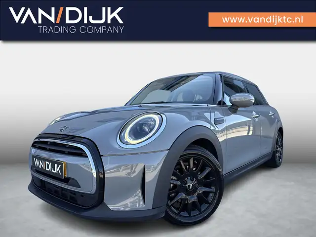 MINI One 5-Deurs 1.5 Business Edition Automaat ✓5-Deurs ✓Ni