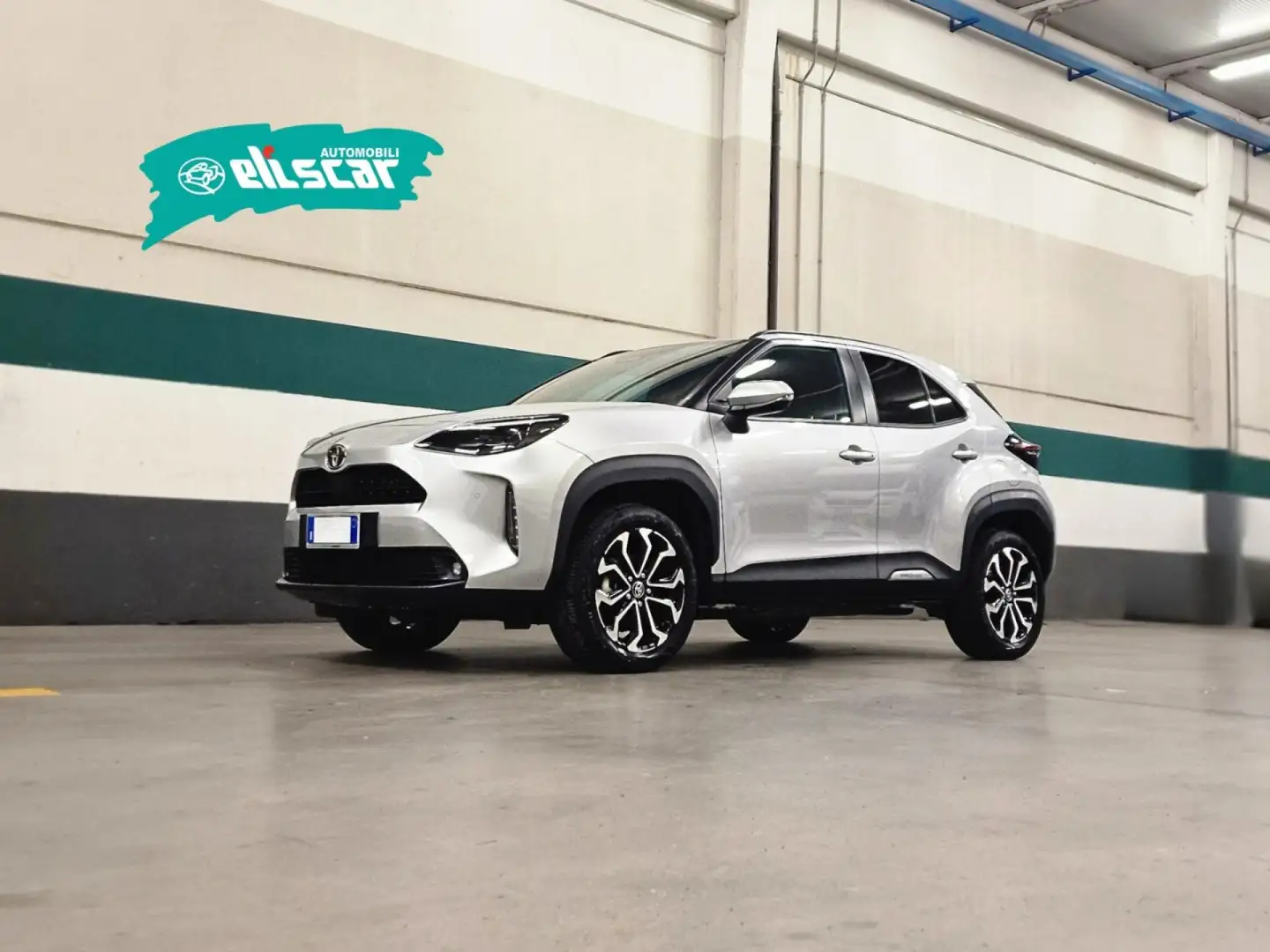 Toyota Yaris Cross 1.5 Hybrid 5p. E-CVT Trend Argent - 2
