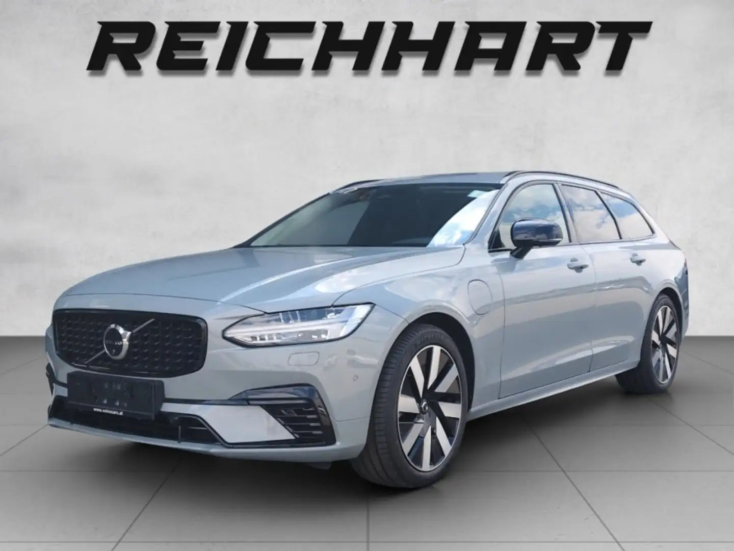 Volvo V90 T6 AWD Grau - 1