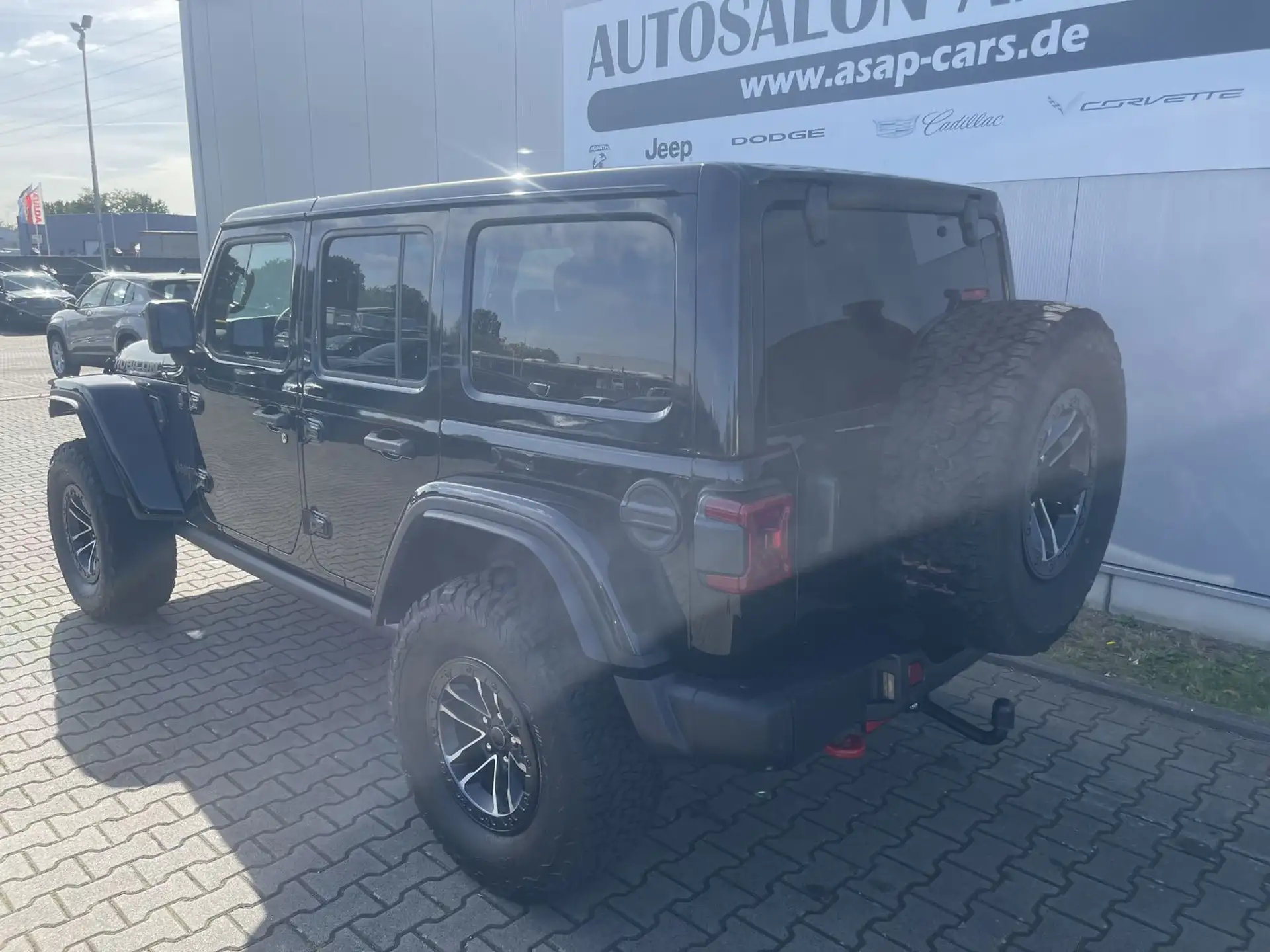 지프 Jeep Wrangler 2.0l T-GDI 2026 검정 사진 7