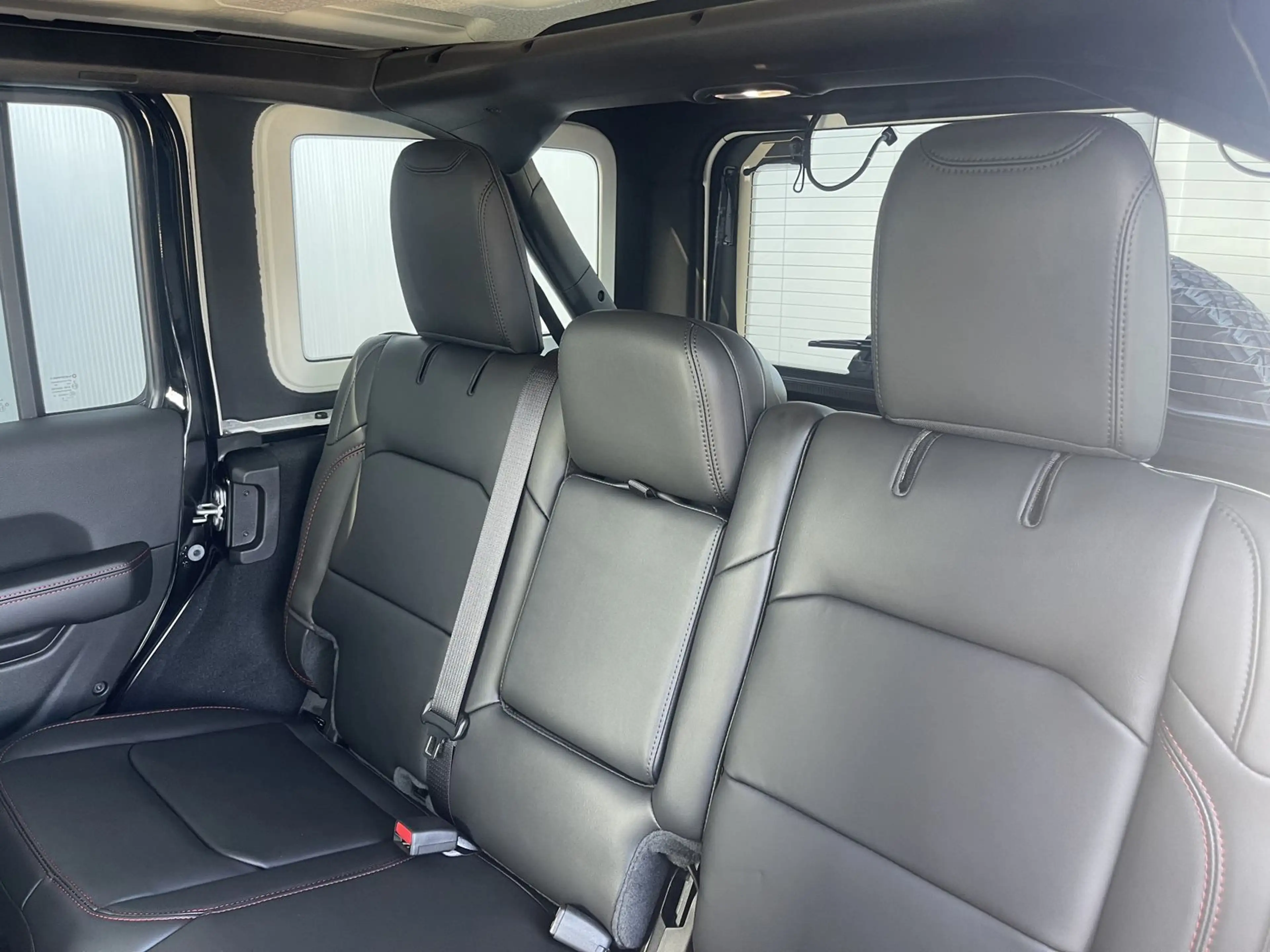 Jeep Wrangler Rubicon X 3.6 V6 |WARN-Winch — photo 12