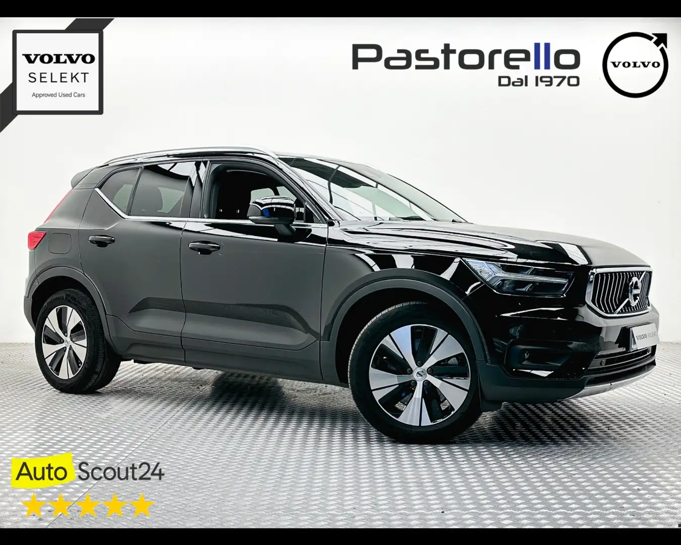 Volvo XC40 T5 Recharge Plug-in Hybrid Inscription Expression Schwarz - 1