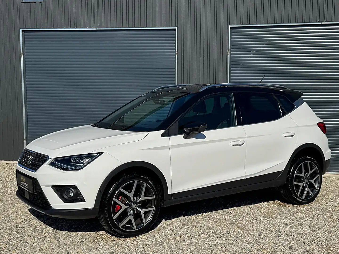 SEAT Arona 1.0 TSI Xcellence Weiß - 2