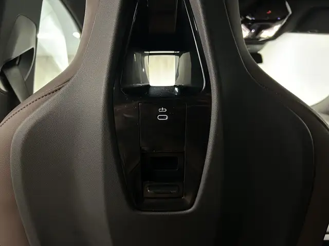 BMW Ix view 15