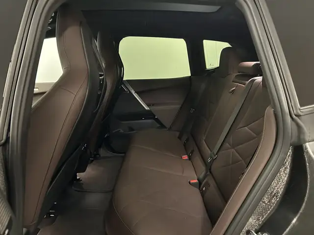 BMW Ix view 13