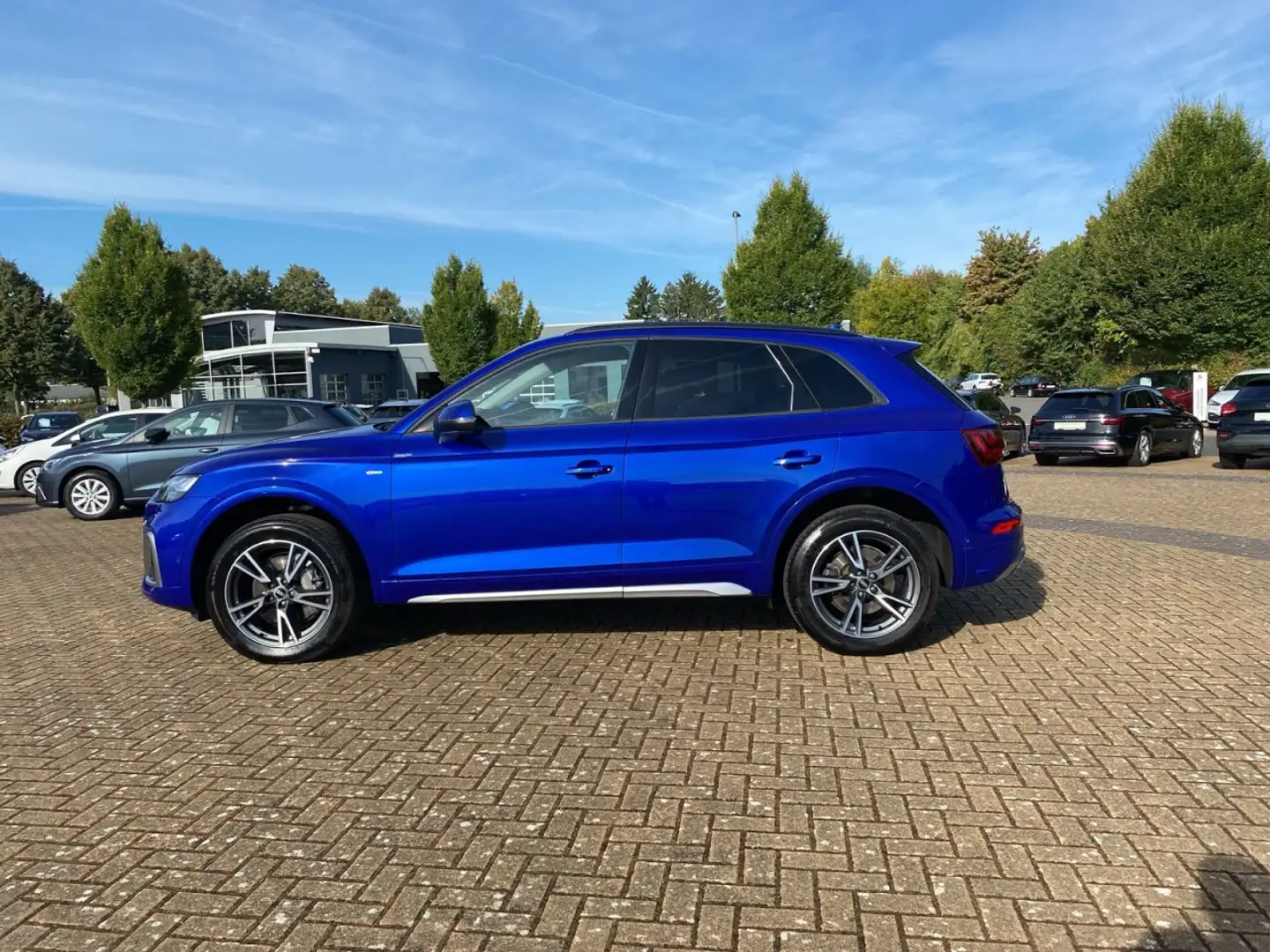 Audi Q5 40 TDI quattro S-Tronic S Line *HEAD UP / LED MATR Bleu - 2