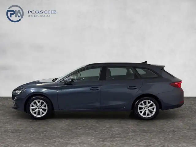 Seat Leon Leon view 3