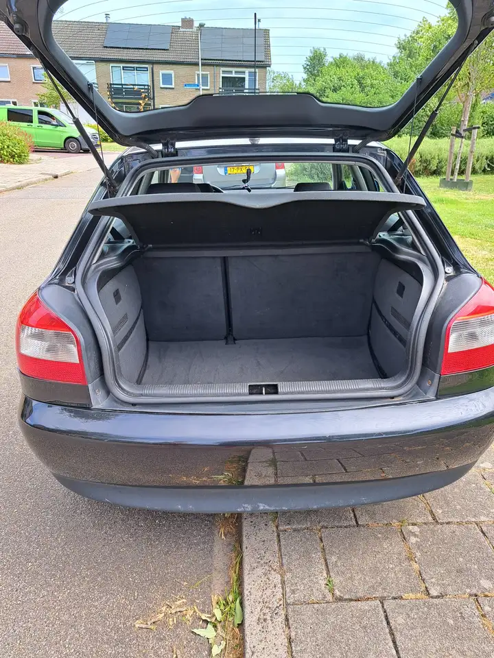 Audi A3 1.8 5V Ambition, foto 4