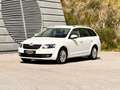 Skoda Octavia 2.0 TDI Ambition / Xenon / Sitzheizg. / Navi / PDC Weiß - thumbnail 2