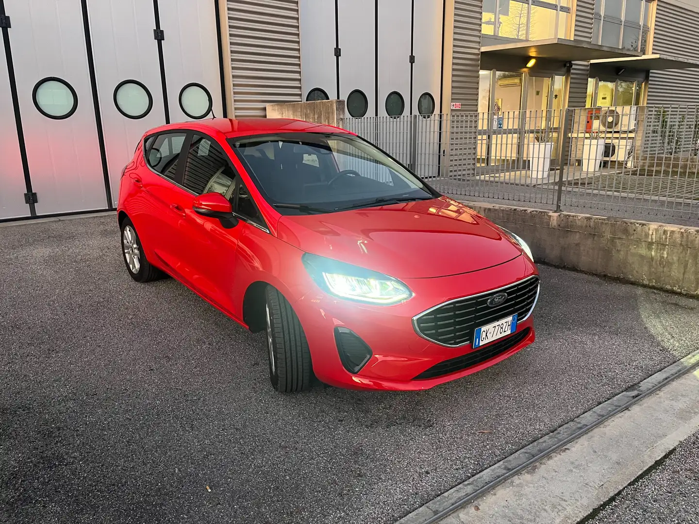 Ford Fiesta Fiesta VII 2022 5p 1.0 ecoboost h Titanium 125cv Rouge - 1