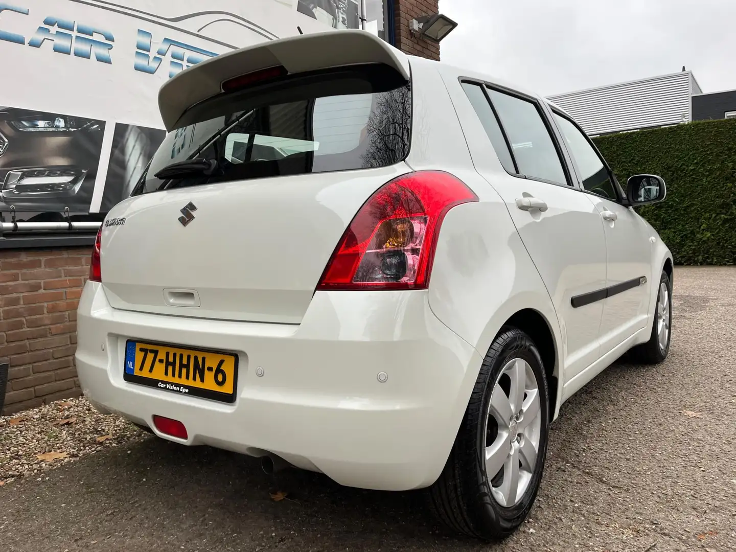 Suzuki Swift 1.3 Shogun|Airco|5-drs|Parelmoer wit|Nw. APK| Wit - 2