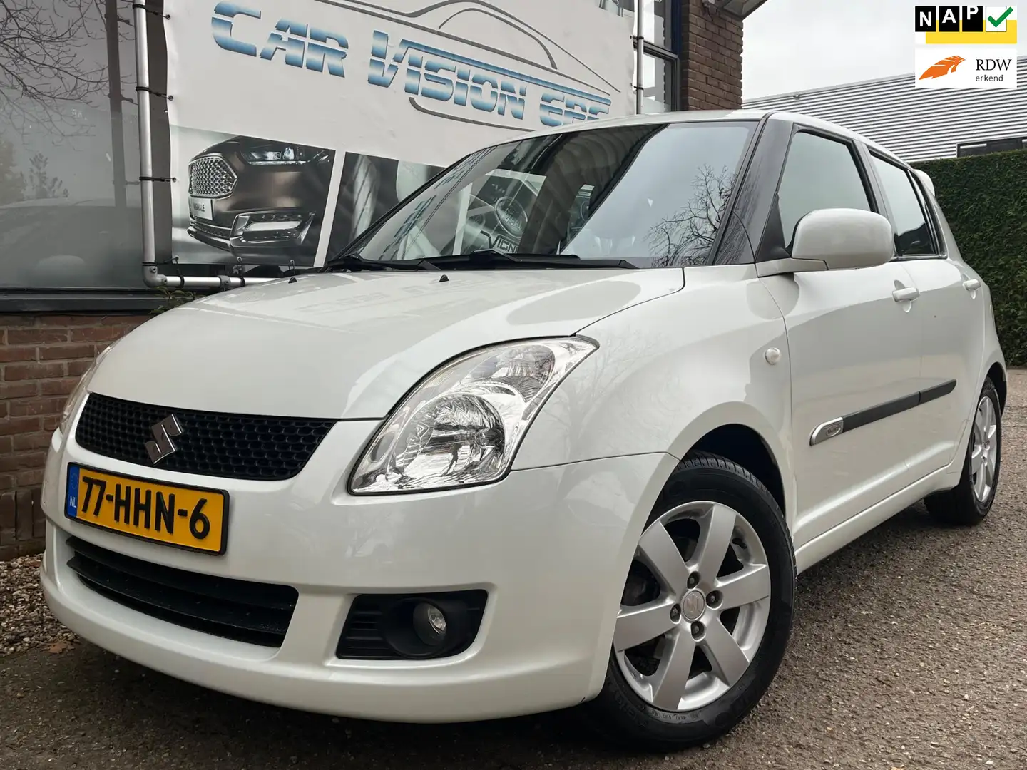 Suzuki Swift 1.3 Shogun|Airco|5-drs|Parelmoer wit|Nw. APK| Wit - 1