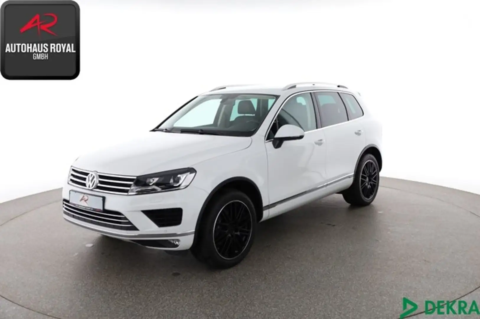 Volkswagen Touareg 3.0 V6 TDI 4M TERRAIN TECH LUFTFEDER,AHK Weiß - 1